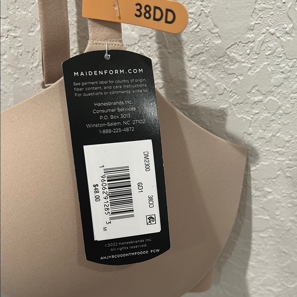 Maidenform Tan T-Shirt Bra with Adjustable Straps - Picture 3 of 6